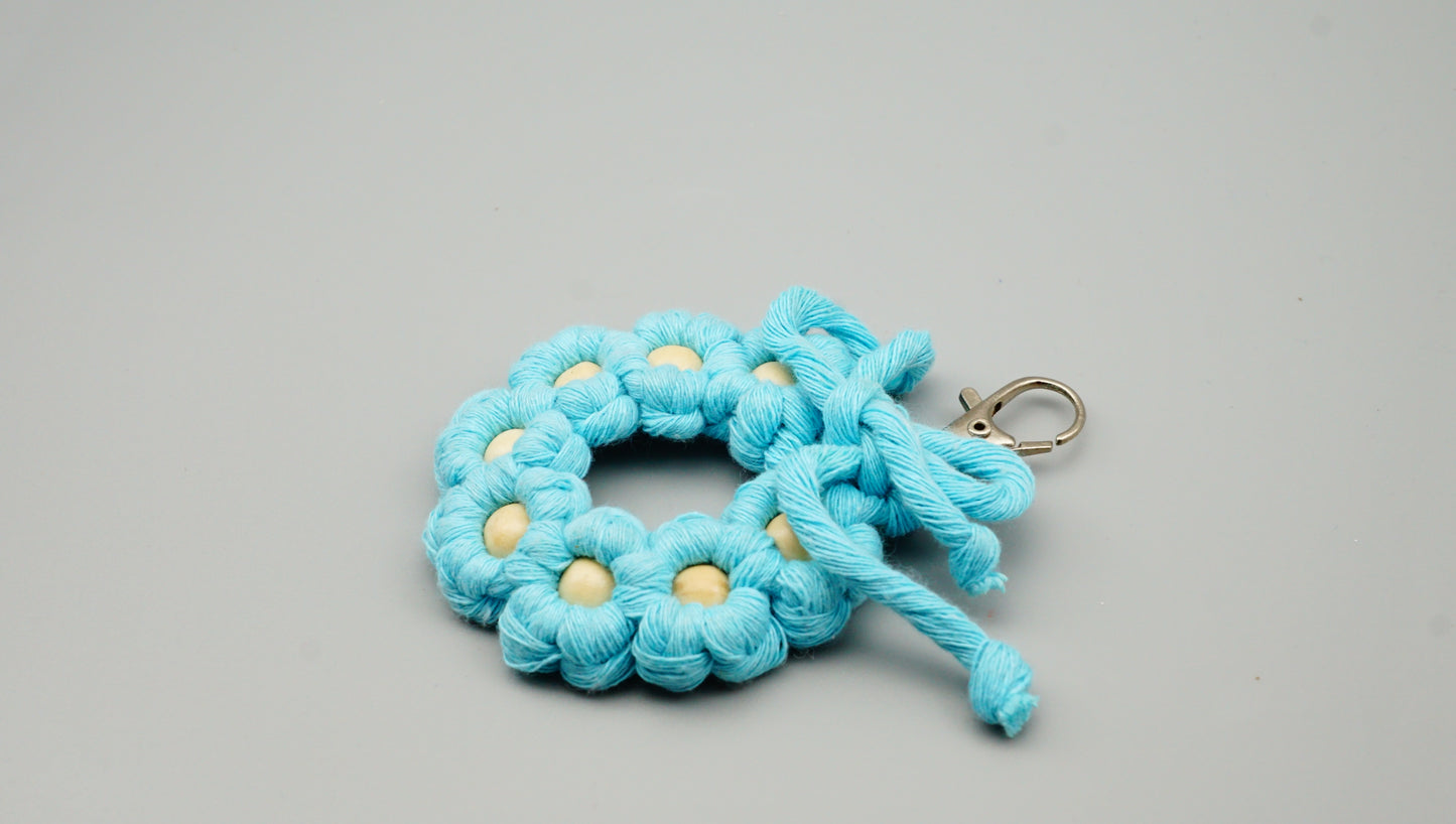 Macrame Keychain - Bieje