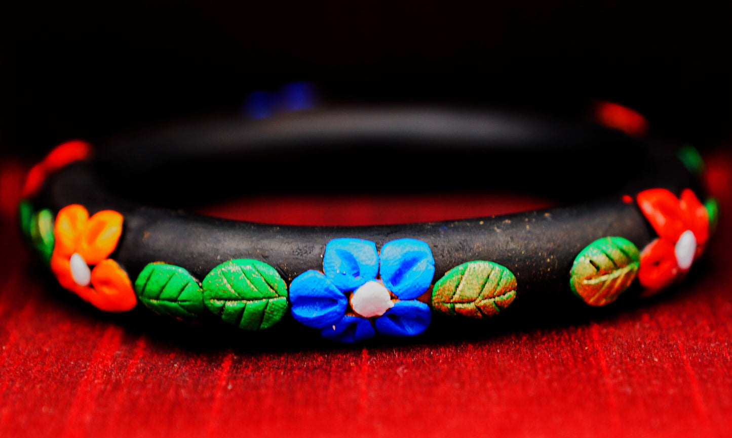 Handcrafted Terracotta Black multicolor Floral Bangle